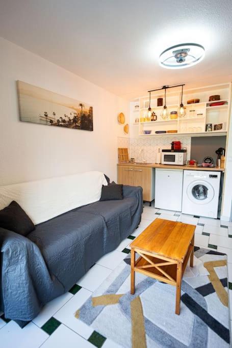 Apt Neuf 300M Plage Netflix Saint-Raphaël Екстериор снимка
